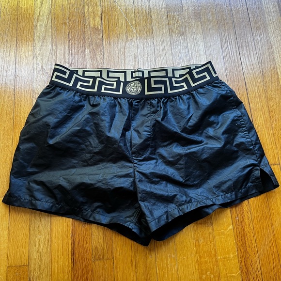 Men’s Versace bathing suit. Size 3. Black - Picture 1 of 2
